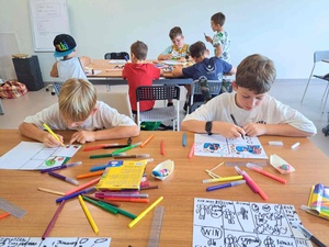 Wakacyjne senso-warsztaty - Uczestnicy podczas warsztatów