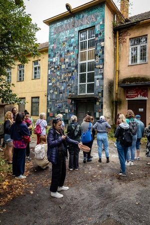 Wycieczka szlakiem małopolskiej ceramiki - Uczestnicy podczas wycieczki