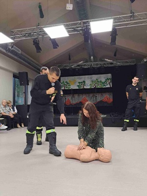 Piknik 13. Dzielnicy! - Pokaz pierwszej pomocy