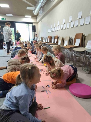 Poczytanki-rysowanki - Uczestnicy podczas warsztatów