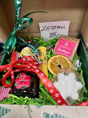 Przedświąteczny kiermasz twórczości i rękodzieła - produkty podczas kiermaszu