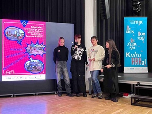 Bardzo Młoda Kultura - Młodzież podczas podsumowania w Krakowie