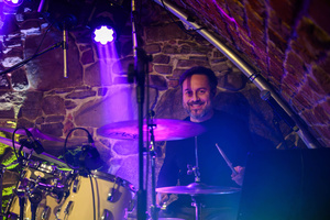 Koncert: SM Rock - Występ uczniów i nauczycieli szkoły S.M.Rock przy udziale publiczności.