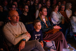Koncert: SM Rock - Publiczność słuchająca koncertu.
