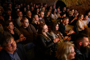 Koncert: Pracownia Piosenki „Transparenty i bandaże”