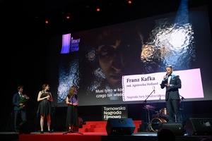 40. TNF: Gala Wręczenia Nagród - Na ekranie Marzenia fragment nagrodzonego przez Jury Młodzieżowe 40. TNF filmu "Franz Kafka" Agnieszki Holland