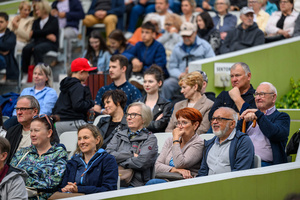 Starówka Jazz Festival – Old Boys Band / Big Band Bochnia - Koncert jazzowy w Amfiteatrze w Tarnowie – widok na scenę i zgromadzoną publiczność.