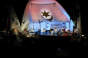 Szanty na Starówce: Dzień 2 - 40 Lat Bezanu - Koncert jubileuszowy