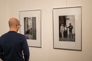 Wernisaże dzień po dniu: Maria Strzesak „4-12-22”