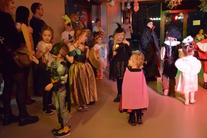 Mały bal dla wielkich ludzi