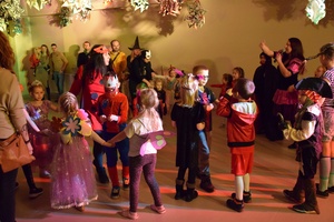 Mały bal dla wielkich ludzi