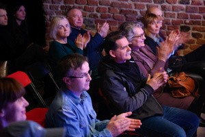 Koncert: Yumi Ito & Szymon Mika - Publiczność podczas koncertu Yumi Ito i Szymona Miki