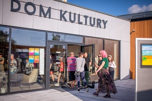 Plakat: Wakacje w Domu Kultury Westerplatte