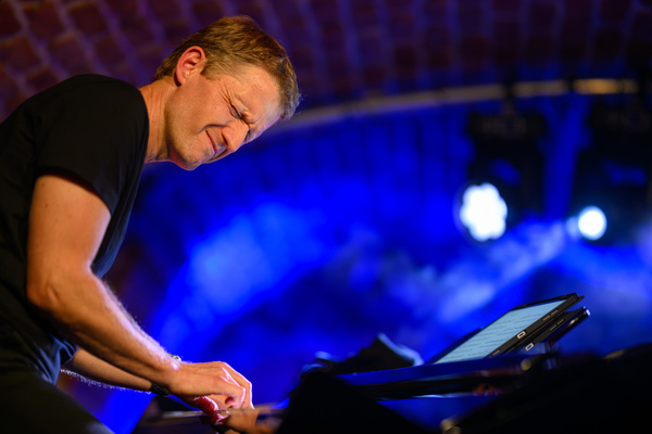 Jazzowa jesień w TCK: Piotr Wyleżoł Trio